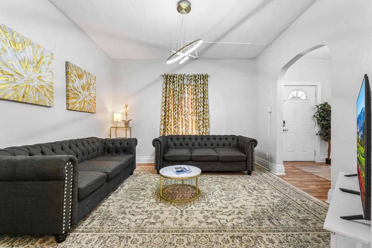 Contemporary Urban Home Niagara Falls Extérieur photo