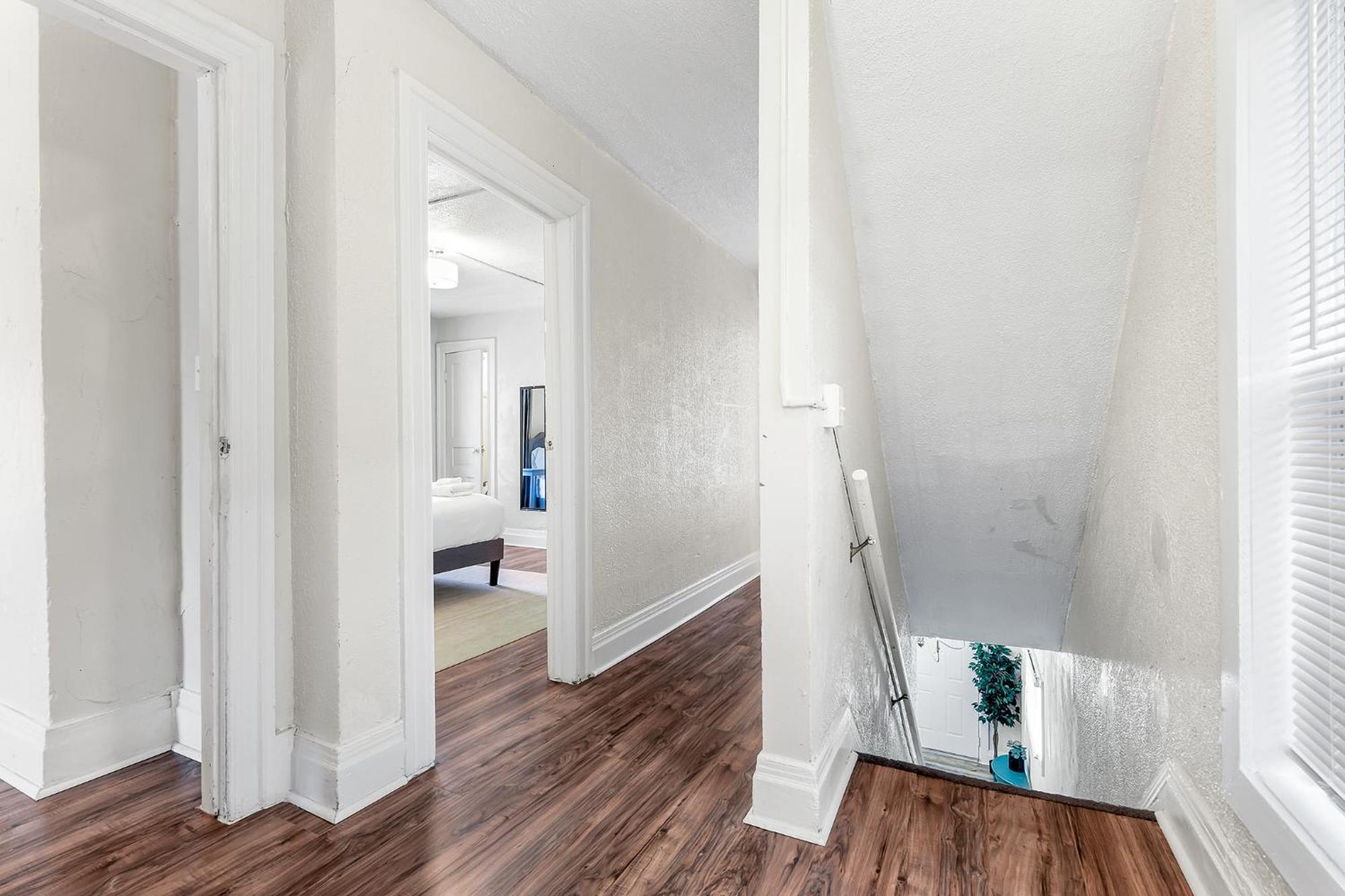 Contemporary Urban Home Niagara Falls Extérieur photo