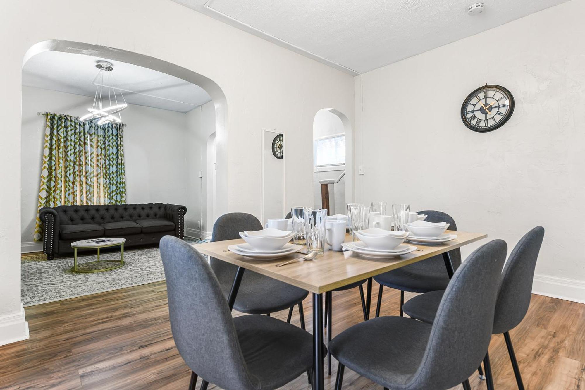 Contemporary Urban Home Niagara Falls Extérieur photo