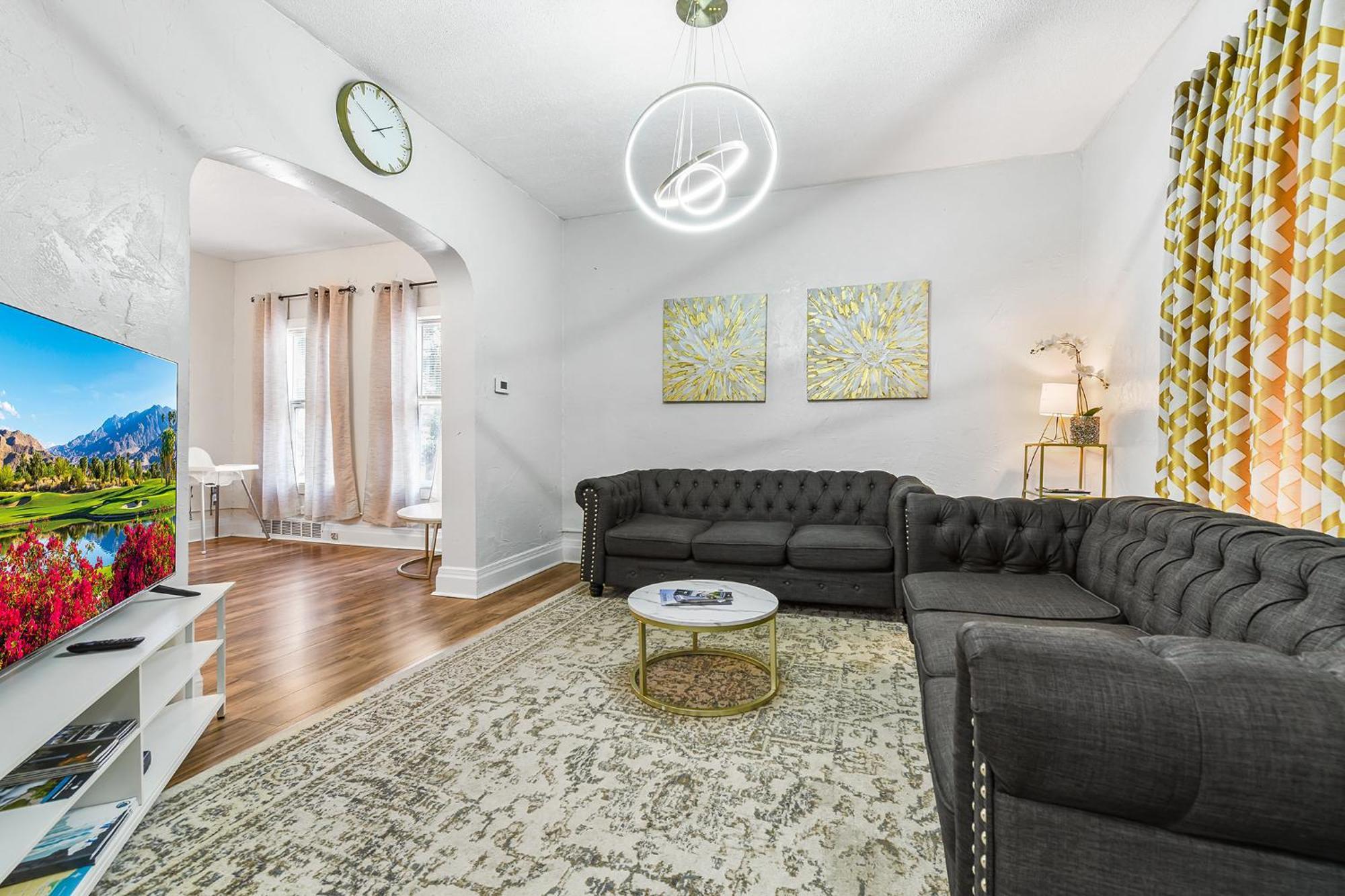 Contemporary Urban Home Niagara Falls Extérieur photo